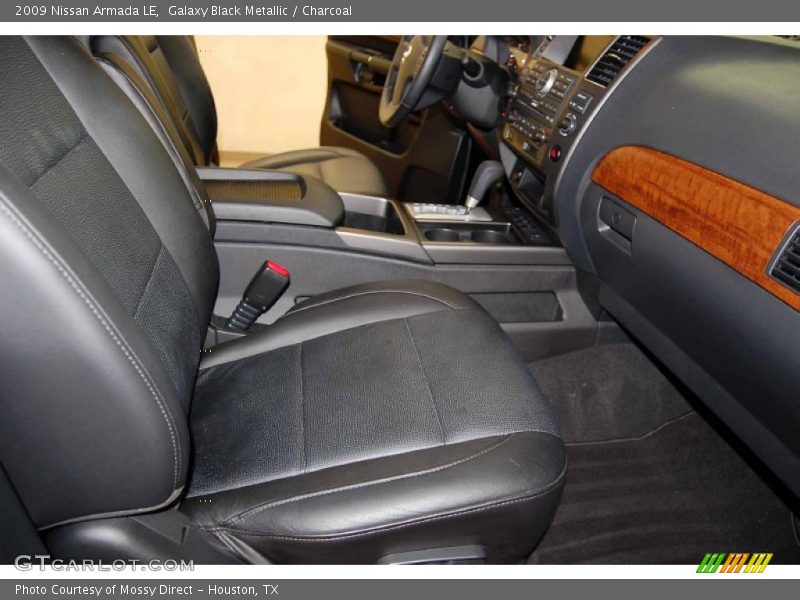 Galaxy Black Metallic / Charcoal 2009 Nissan Armada LE