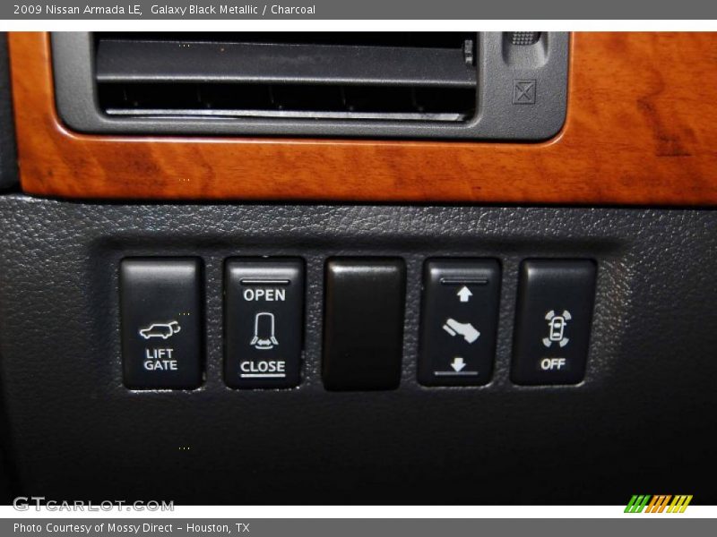 Galaxy Black Metallic / Charcoal 2009 Nissan Armada LE