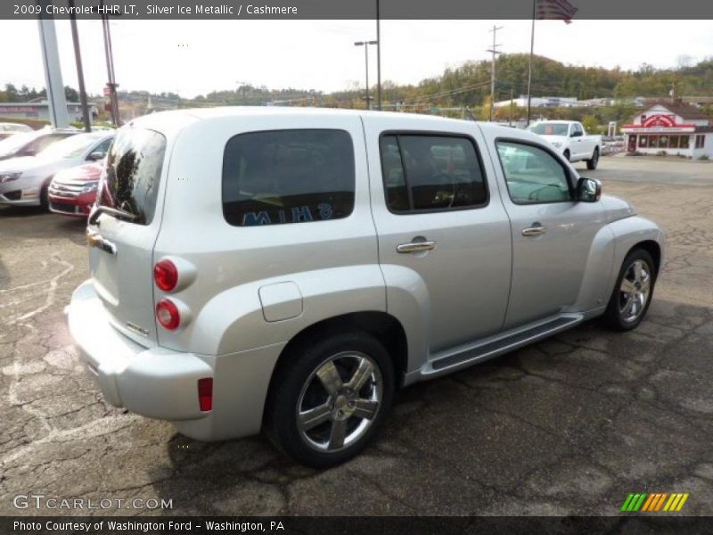 Silver Ice Metallic / Cashmere 2009 Chevrolet HHR LT