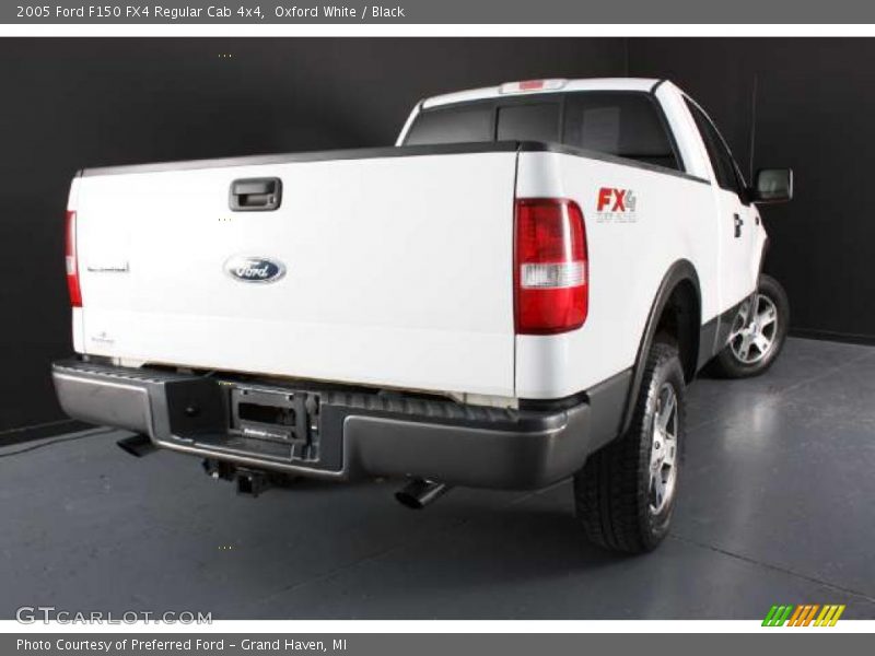 Oxford White / Black 2005 Ford F150 FX4 Regular Cab 4x4