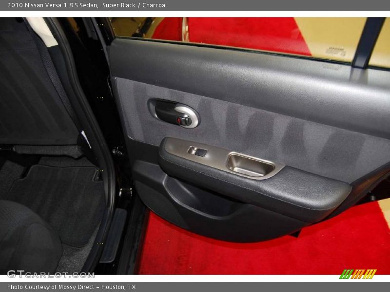 Super Black / Charcoal 2010 Nissan Versa 1.8 S Sedan