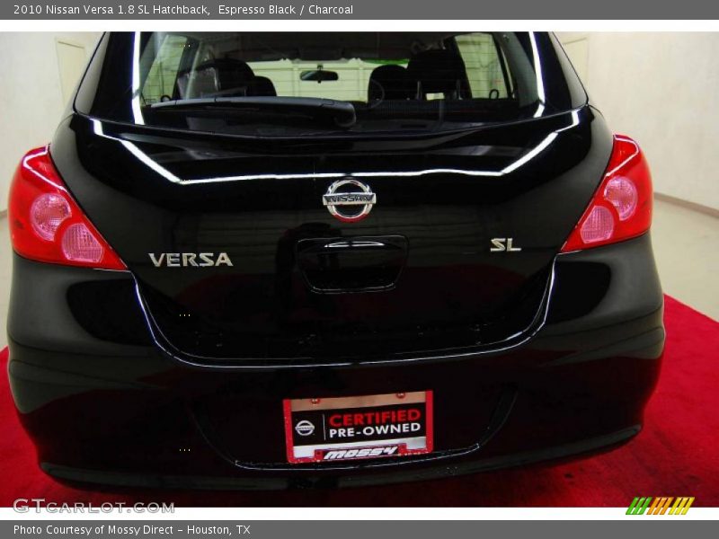 Espresso Black / Charcoal 2010 Nissan Versa 1.8 SL Hatchback