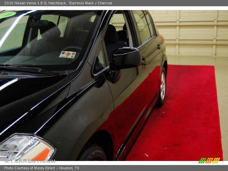 Espresso Black / Charcoal 2010 Nissan Versa 1.8 SL Hatchback