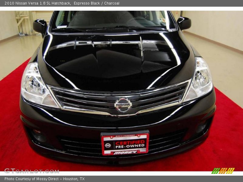 Espresso Black / Charcoal 2010 Nissan Versa 1.8 SL Hatchback