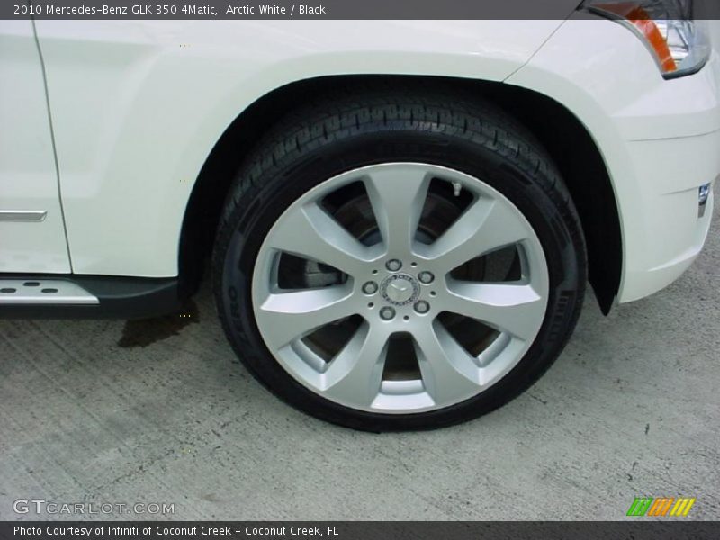 Arctic White / Black 2010 Mercedes-Benz GLK 350 4Matic