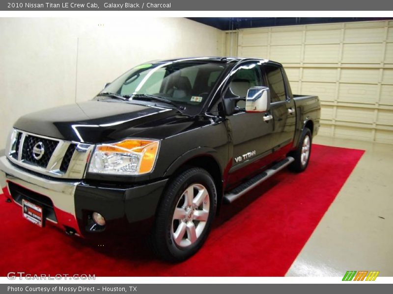 Galaxy Black / Charcoal 2010 Nissan Titan LE Crew Cab