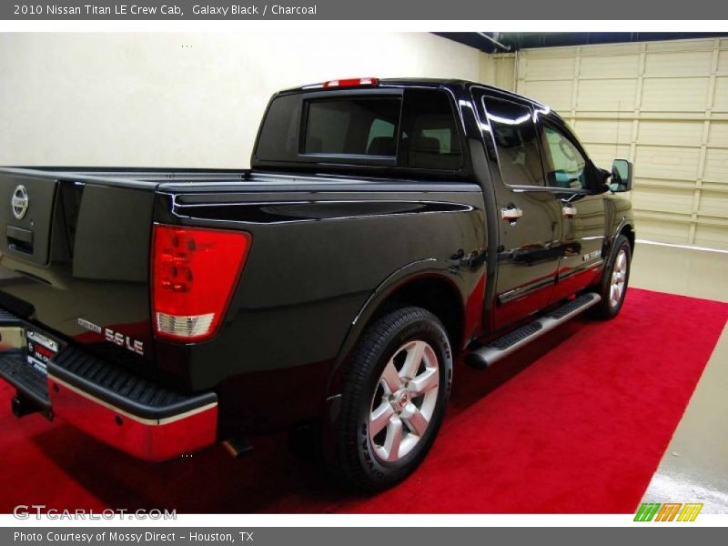 Galaxy Black / Charcoal 2010 Nissan Titan LE Crew Cab