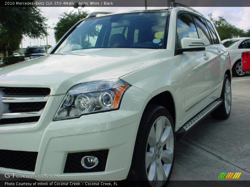Arctic White / Black 2010 Mercedes-Benz GLK 350 4Matic