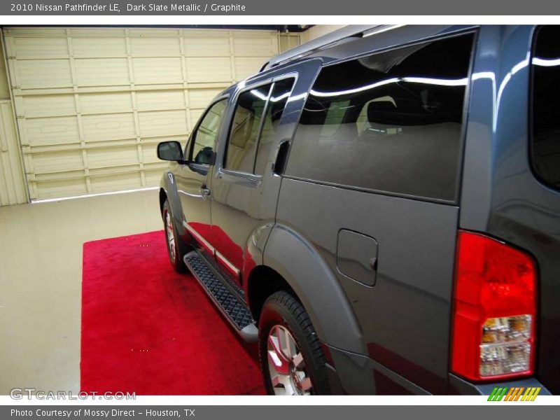 Dark Slate Metallic / Graphite 2010 Nissan Pathfinder LE