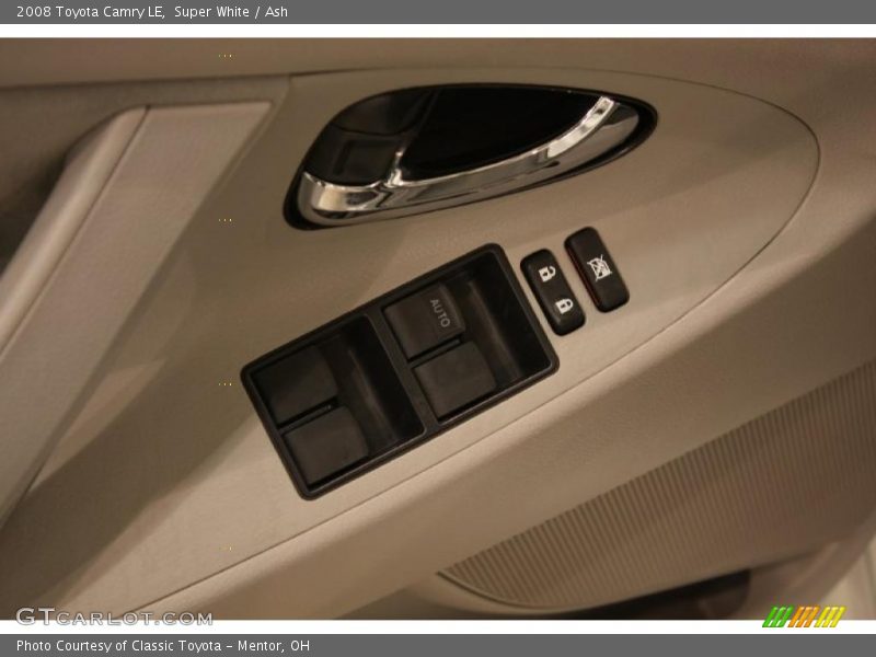 Super White / Ash 2008 Toyota Camry LE