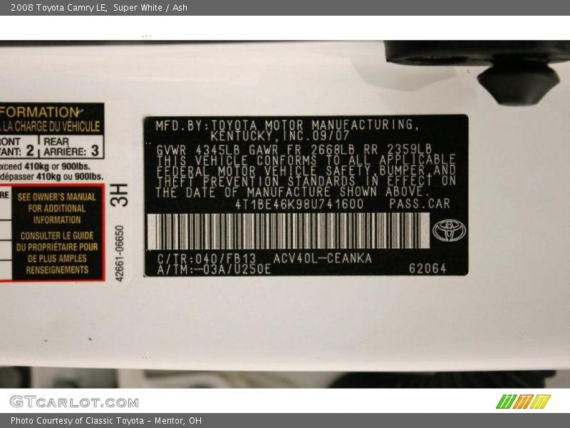 Super White / Ash 2008 Toyota Camry LE