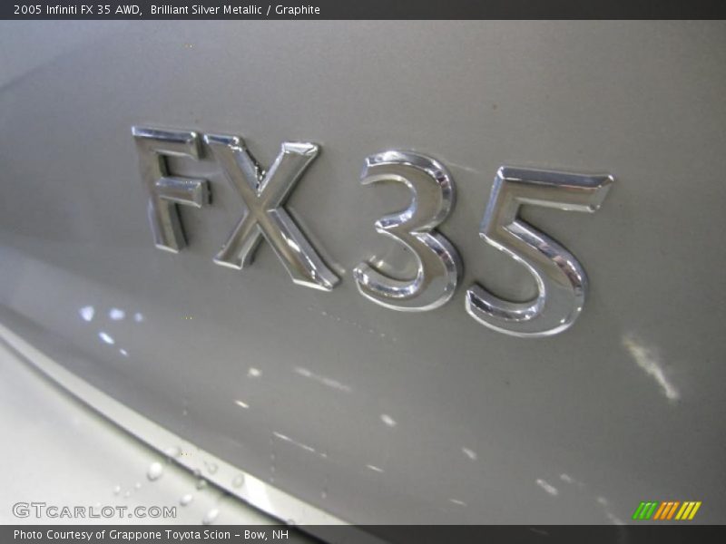  2005 FX 35 AWD Logo