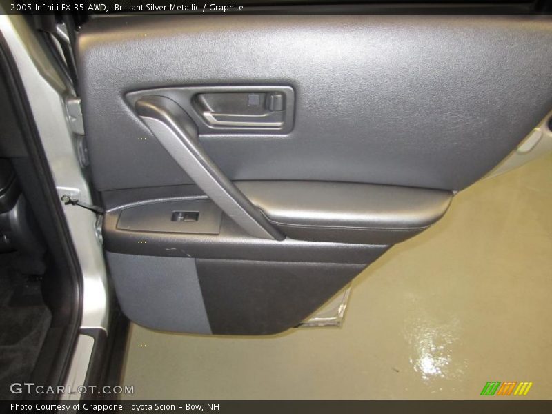 Door Panel of 2005 FX 35 AWD
