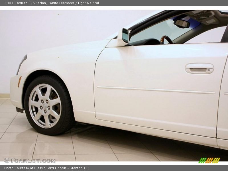 White Diamond / Light Neutral 2003 Cadillac CTS Sedan