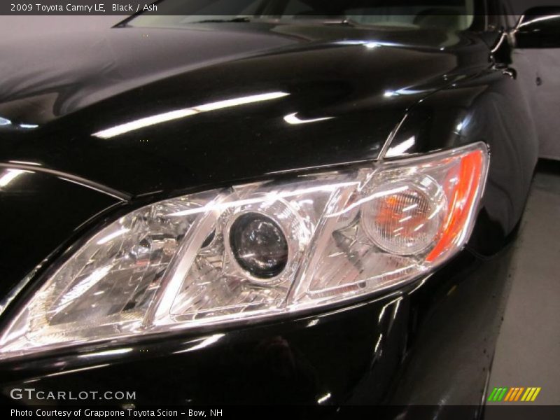 Black / Ash 2009 Toyota Camry LE