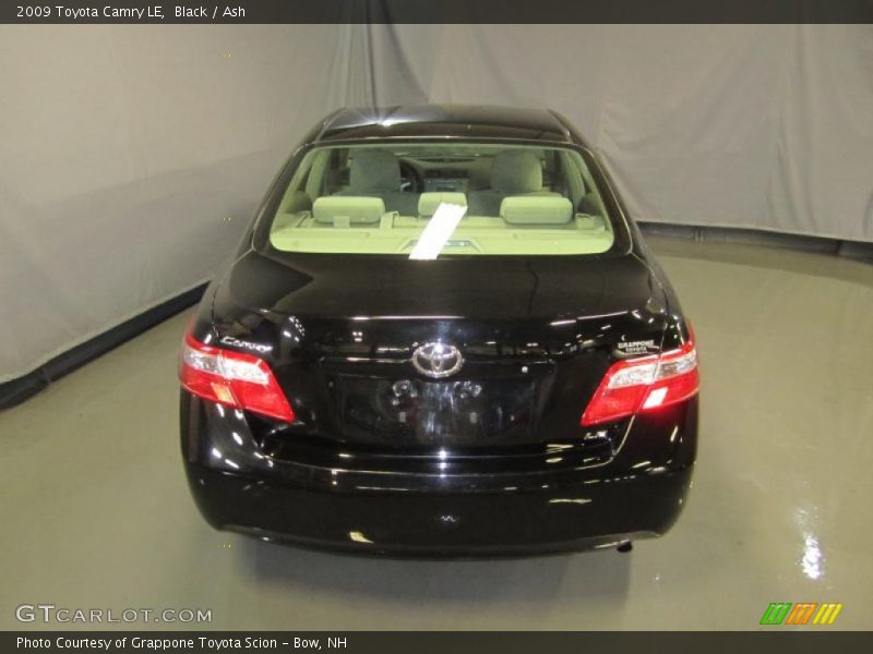 Black / Ash 2009 Toyota Camry LE
