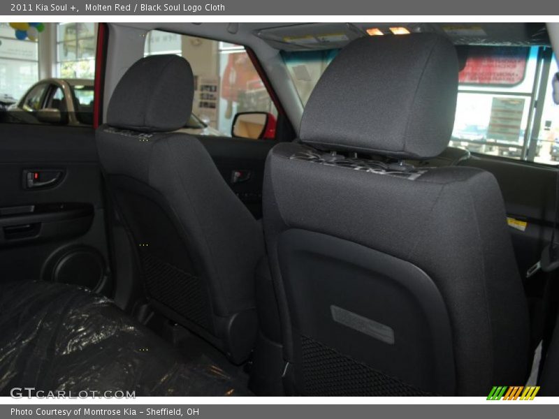Molten Red / Black Soul Logo Cloth 2011 Kia Soul +