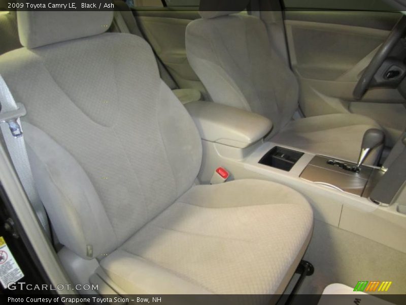 Black / Ash 2009 Toyota Camry LE