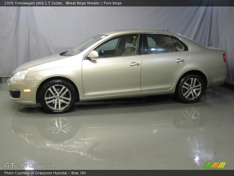 Wheat Beige Metallic / Pure Beige 2005 Volkswagen Jetta 2.5 Sedan