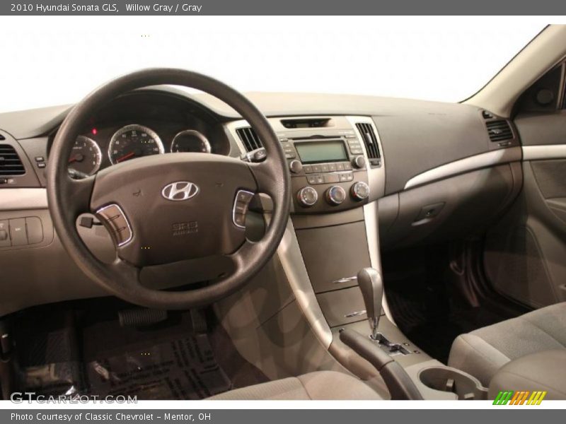 Willow Gray / Gray 2010 Hyundai Sonata GLS