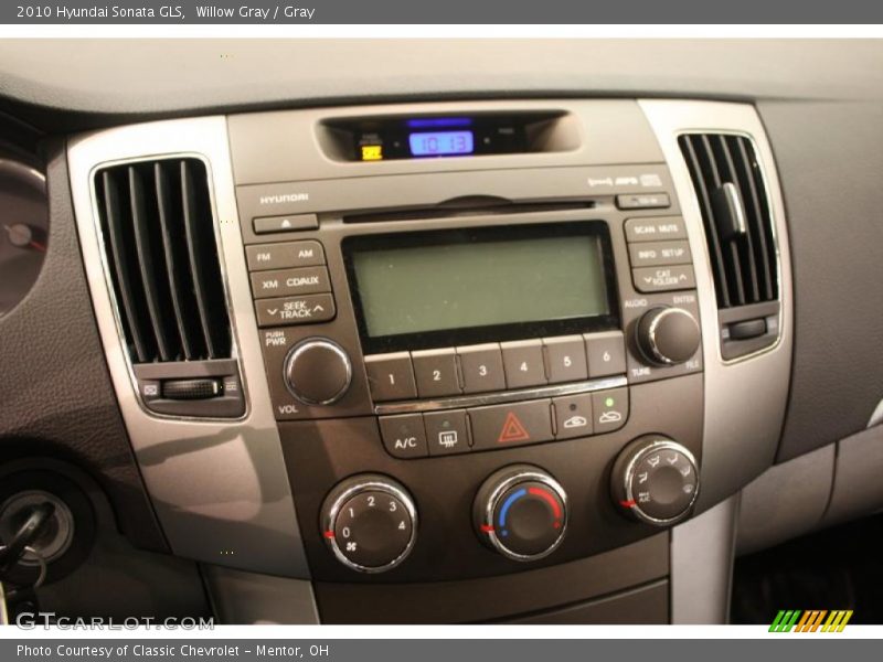 Willow Gray / Gray 2010 Hyundai Sonata GLS