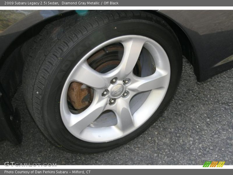 Diamond Gray Metallic / Off Black 2009 Subaru Legacy 2.5i Sedan