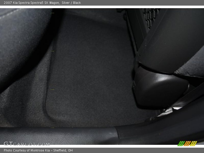 Silver / Black 2007 Kia Spectra Spectra5 SX Wagon