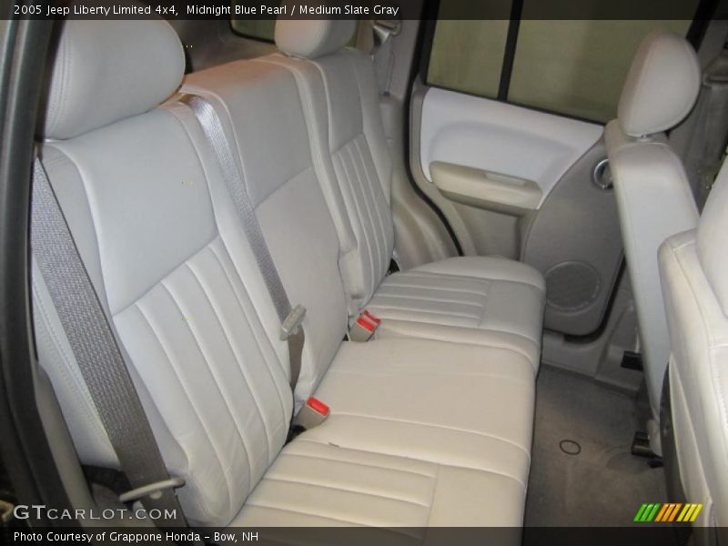 Midnight Blue Pearl / Medium Slate Gray 2005 Jeep Liberty Limited 4x4