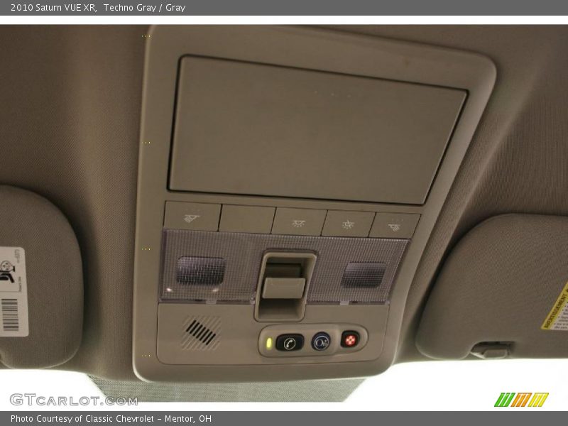 Techno Gray / Gray 2010 Saturn VUE XR