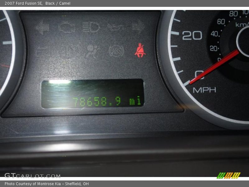 Black / Camel 2007 Ford Fusion SE