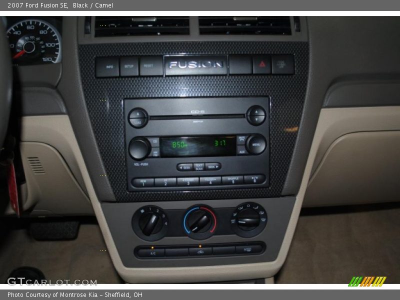Black / Camel 2007 Ford Fusion SE