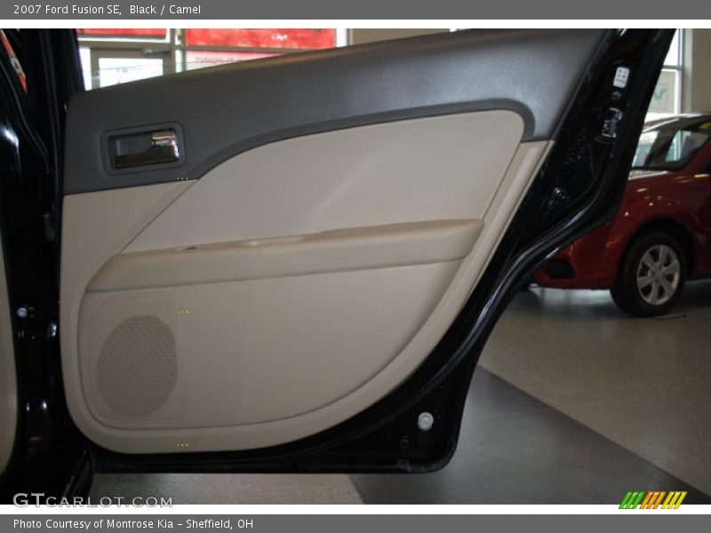 Black / Camel 2007 Ford Fusion SE