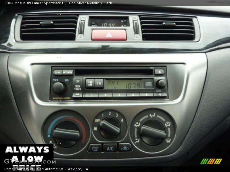 Cool Silver Metallic / Black 2004 Mitsubishi Lancer Sportback LS