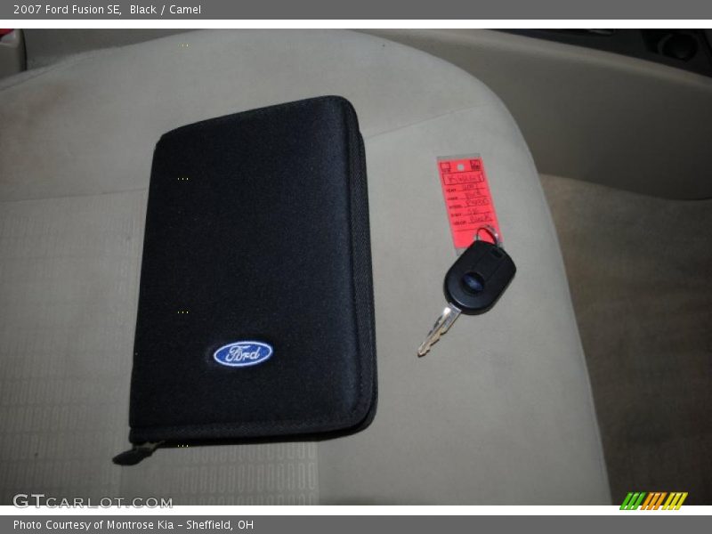 Black / Camel 2007 Ford Fusion SE