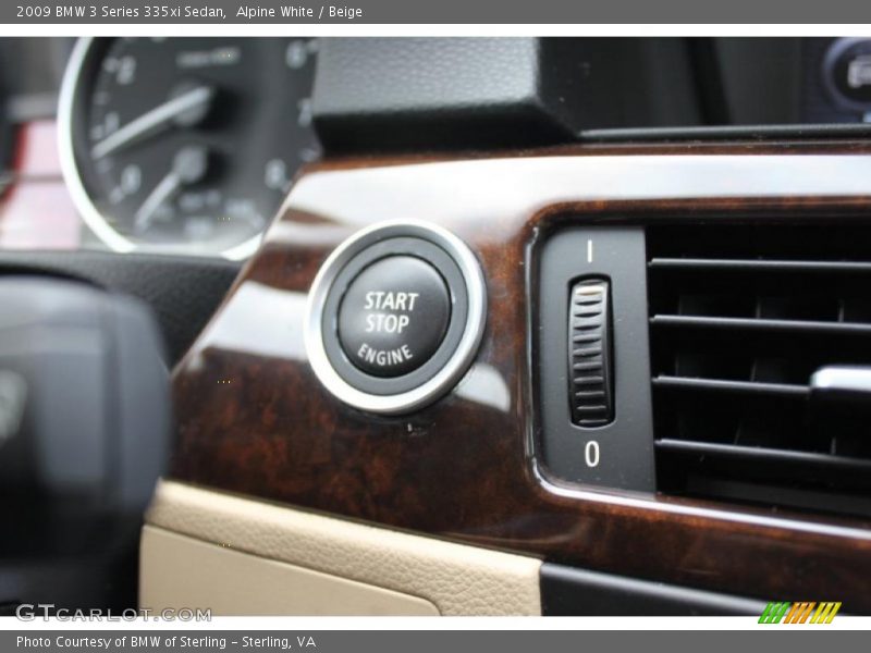 Alpine White / Beige 2009 BMW 3 Series 335xi Sedan