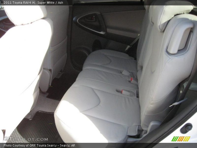 Super White / Ash 2011 Toyota RAV4 I4