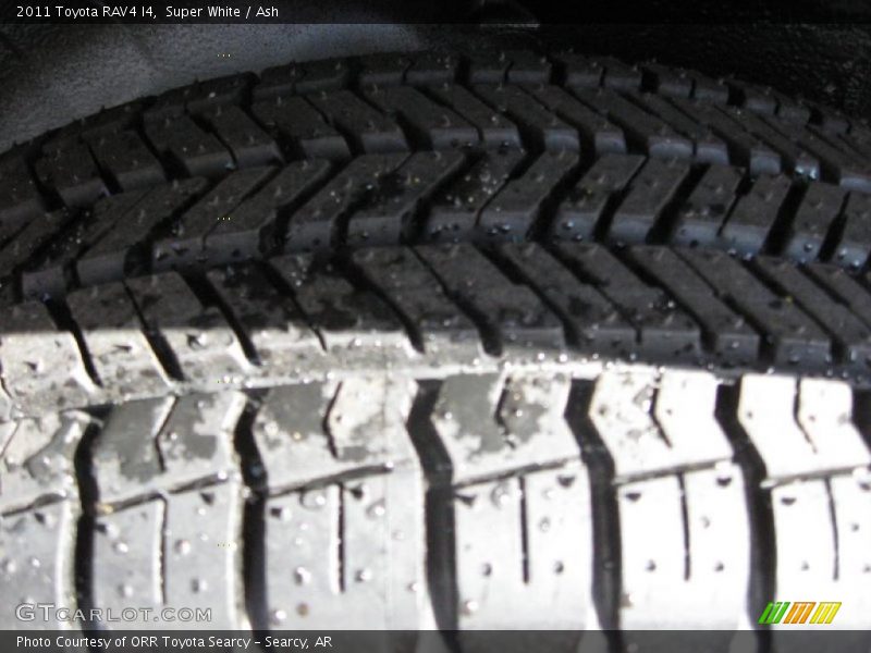 Super White / Ash 2011 Toyota RAV4 I4