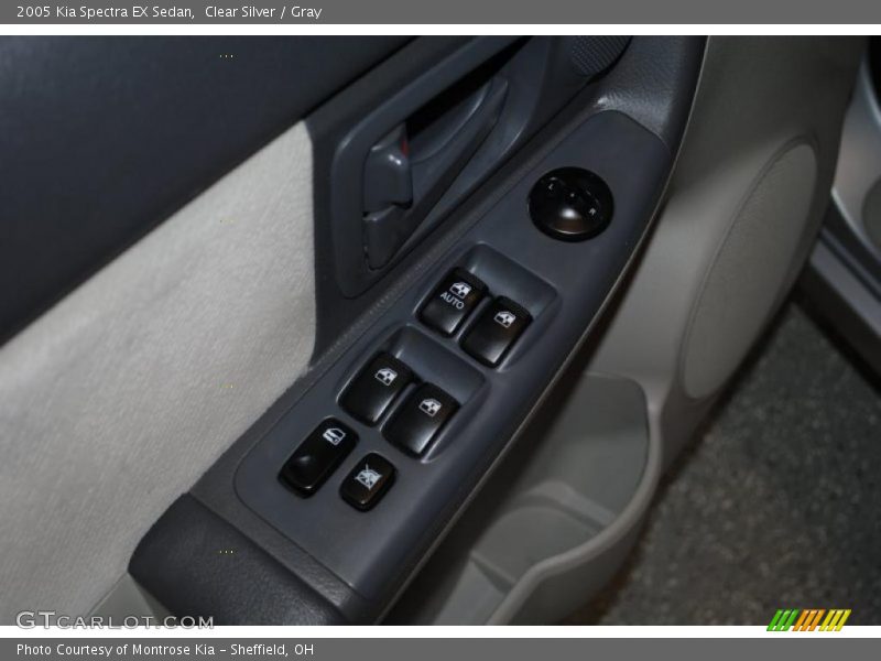 Clear Silver / Gray 2005 Kia Spectra EX Sedan