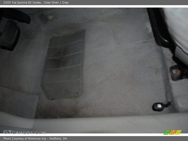 Clear Silver / Gray 2005 Kia Spectra EX Sedan