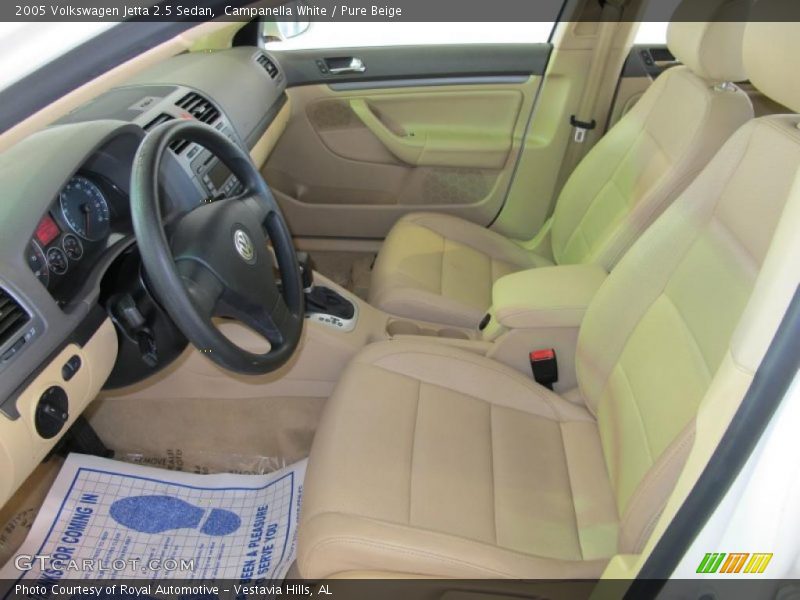 Campanella White / Pure Beige 2005 Volkswagen Jetta 2.5 Sedan