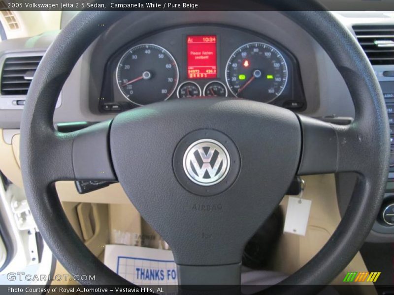 Campanella White / Pure Beige 2005 Volkswagen Jetta 2.5 Sedan