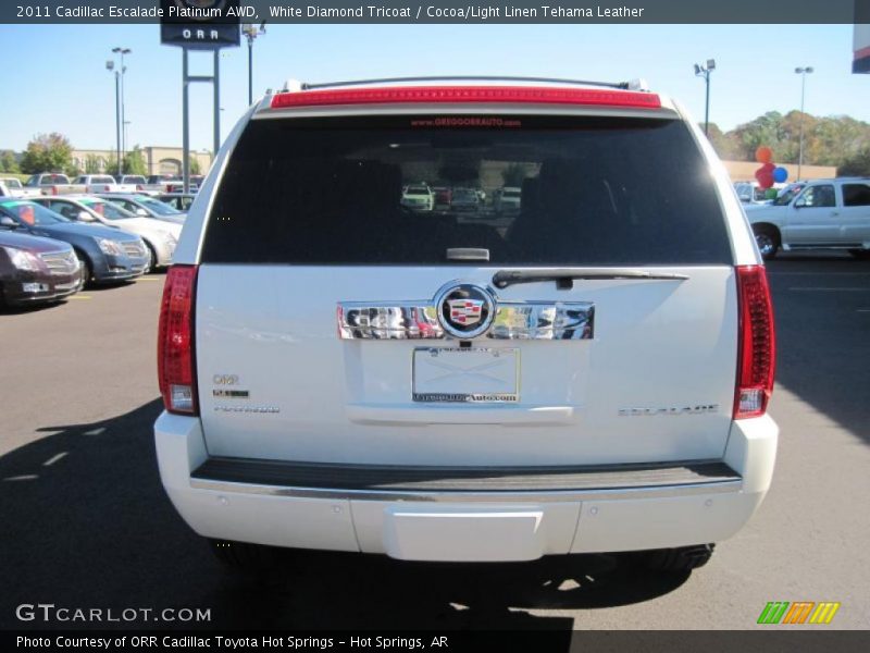 White Diamond Tricoat / Cocoa/Light Linen Tehama Leather 2011 Cadillac Escalade Platinum AWD