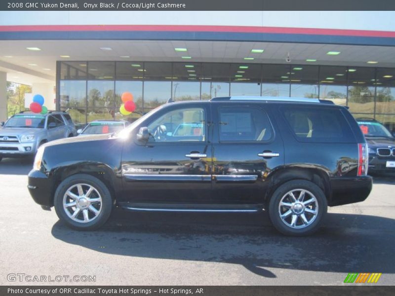 Onyx Black / Cocoa/Light Cashmere 2008 GMC Yukon Denali
