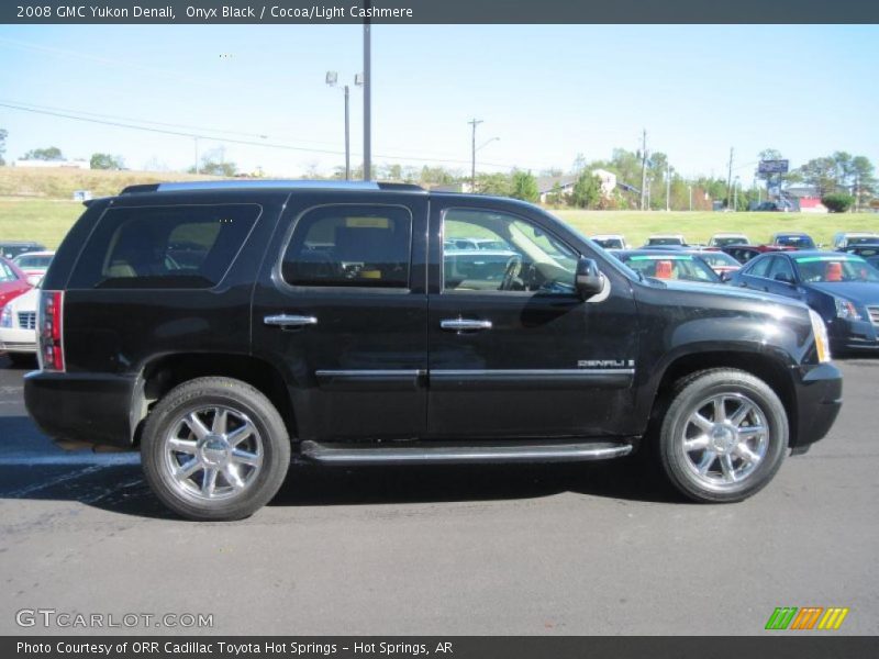Onyx Black / Cocoa/Light Cashmere 2008 GMC Yukon Denali