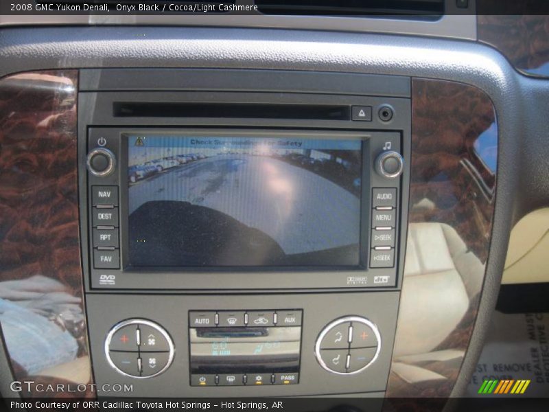 Onyx Black / Cocoa/Light Cashmere 2008 GMC Yukon Denali