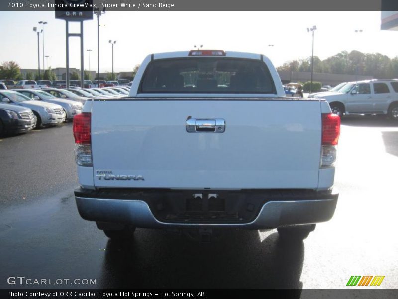 Super White / Sand Beige 2010 Toyota Tundra CrewMax