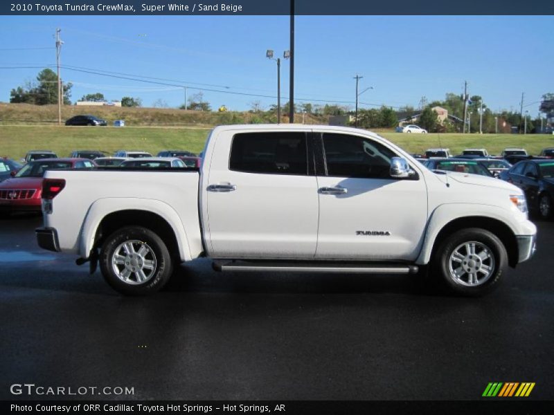 Super White / Sand Beige 2010 Toyota Tundra CrewMax
