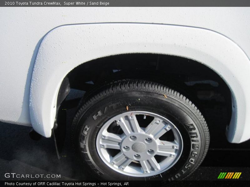 Super White / Sand Beige 2010 Toyota Tundra CrewMax