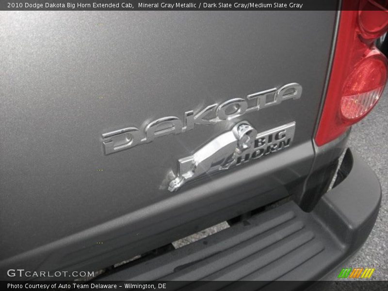 Mineral Gray Metallic / Dark Slate Gray/Medium Slate Gray 2010 Dodge Dakota Big Horn Extended Cab