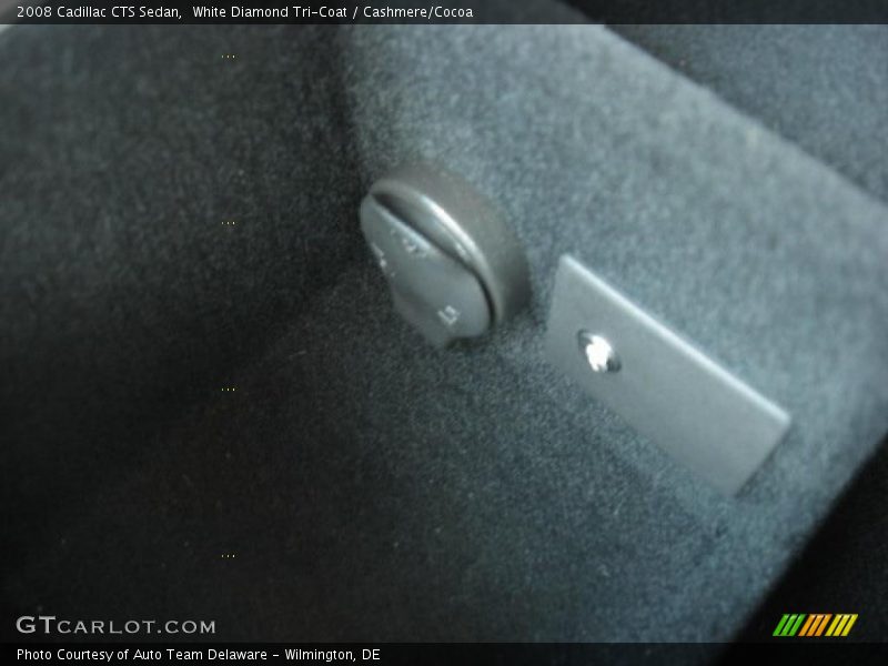 White Diamond Tri-Coat / Cashmere/Cocoa 2008 Cadillac CTS Sedan